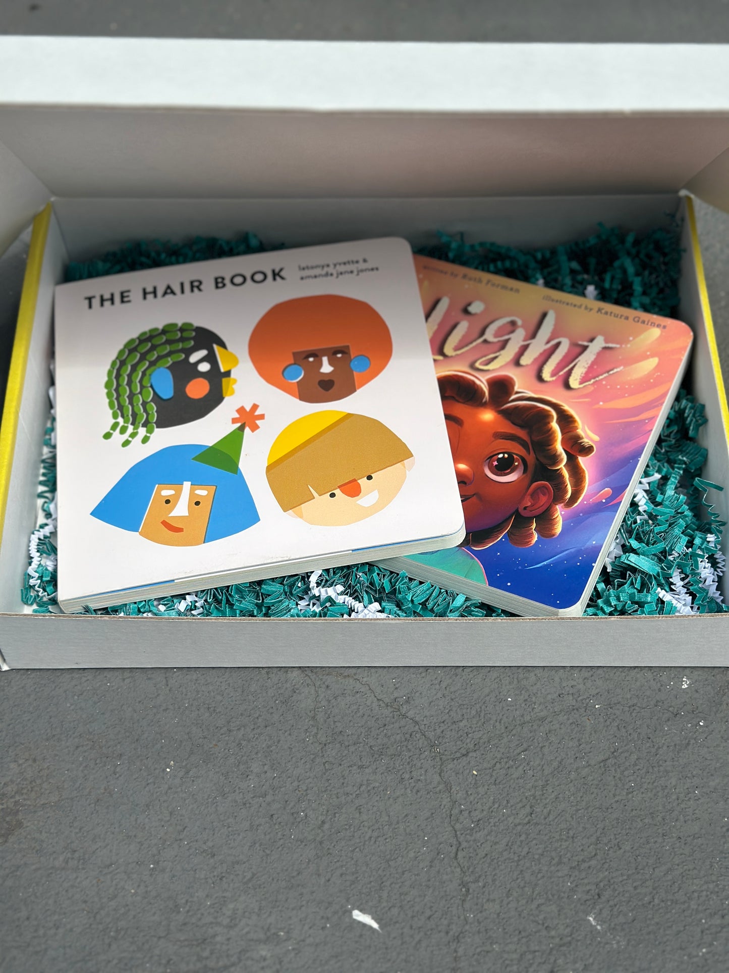 LITTLELIT (Ages 0–3) – MONTHLY BOOK JOY FOR TINY READERS!